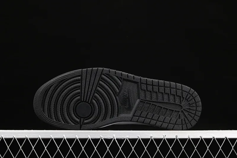 All categories Air Jordan Jordan series basketball shoes Air Jordan 1 High L version Union x Air Jordan 1 High OG AJ1 Joe 1 Klein blue color matching high-top basketball shoes DC6515-100